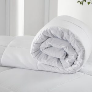 Edredom Toque de Petalas Branco